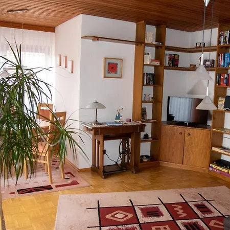 Apartmán Im Dornroeschendorf