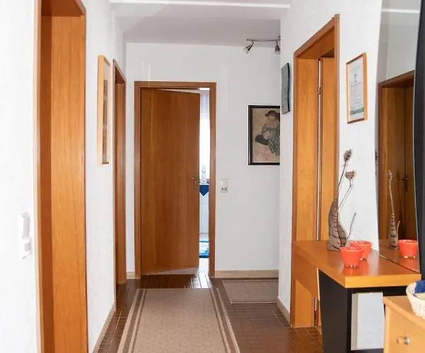 Im Dornroeschendorf 公寓 *